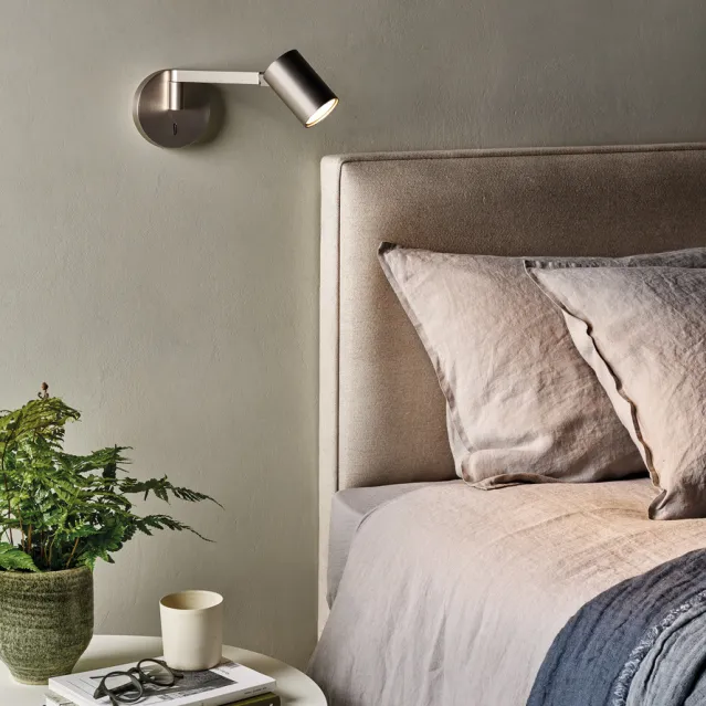 Ascoli Swing Sort -Leselampe