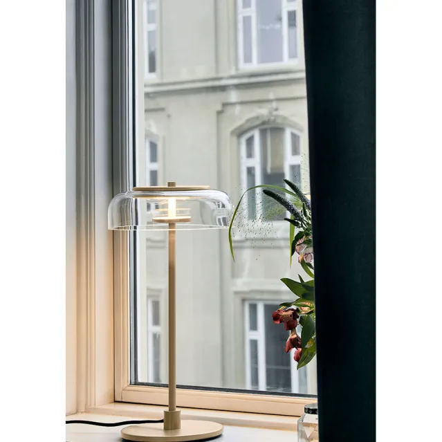 Blossi table, nordic gold/clear