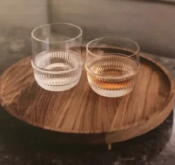 Brett i eik – Elevate