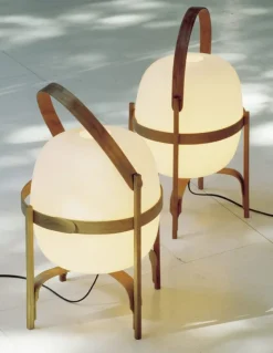 Cesta bord- / gulvlampe