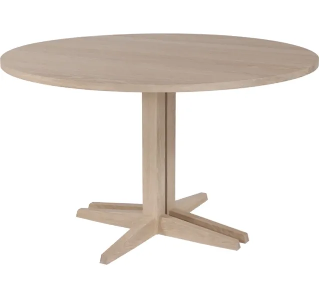 Engø rundt spisebord