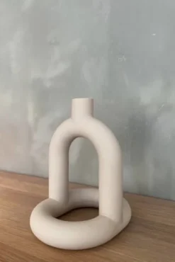 Kapp lysestake 1 – Sand