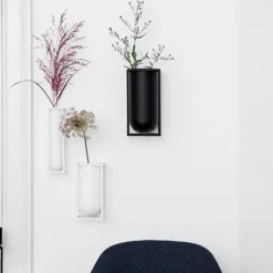 Kubus veggfester  – sort 2 pk