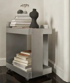 &laquo;Lager&raquo; -Trallebord