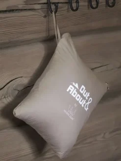 Out&and;About Dunpledd Beige