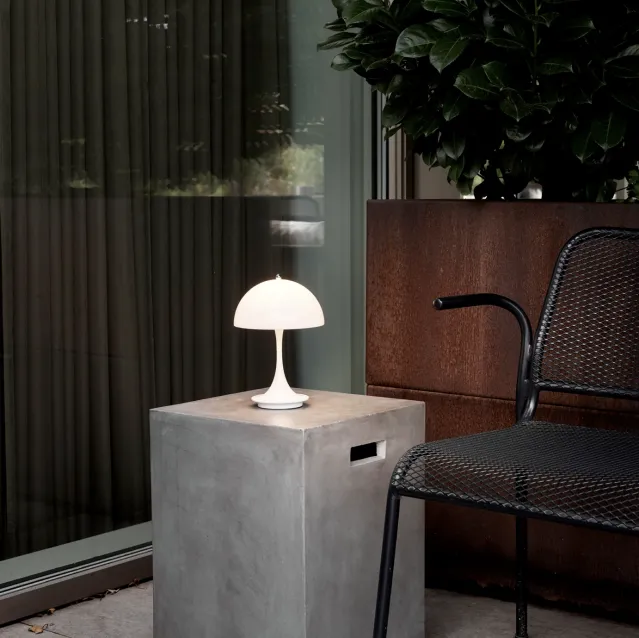 Panthella 160 Oppladbar -Opal Hvit, V3