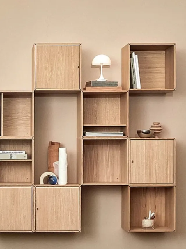 S10 Signature hylle -med dør